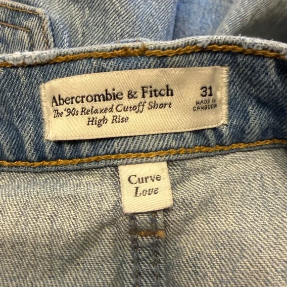 Abercrombie & Fitch Light Blue Jean Shorts Curve Love - Picture 5 of 5